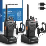 Beste walkie talkie lange afstand Walkie Talkie, twee-weg radio 16 kanalen lange afstand Walkie Talkies met USB-oplader en oortjes, oplaadbare walkie talkies voor kinderen spelen en volwassenen werken. (Zwart, 1 paar)