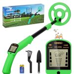 OMMO Kinder Metaaldetector - Verstelbare Staaf 46,7-96,9 cm, Lichtgewicht Met 15,2 cm Waterdichte Spoel Voor Beginners - Inclusief Schop, Hark, Groen